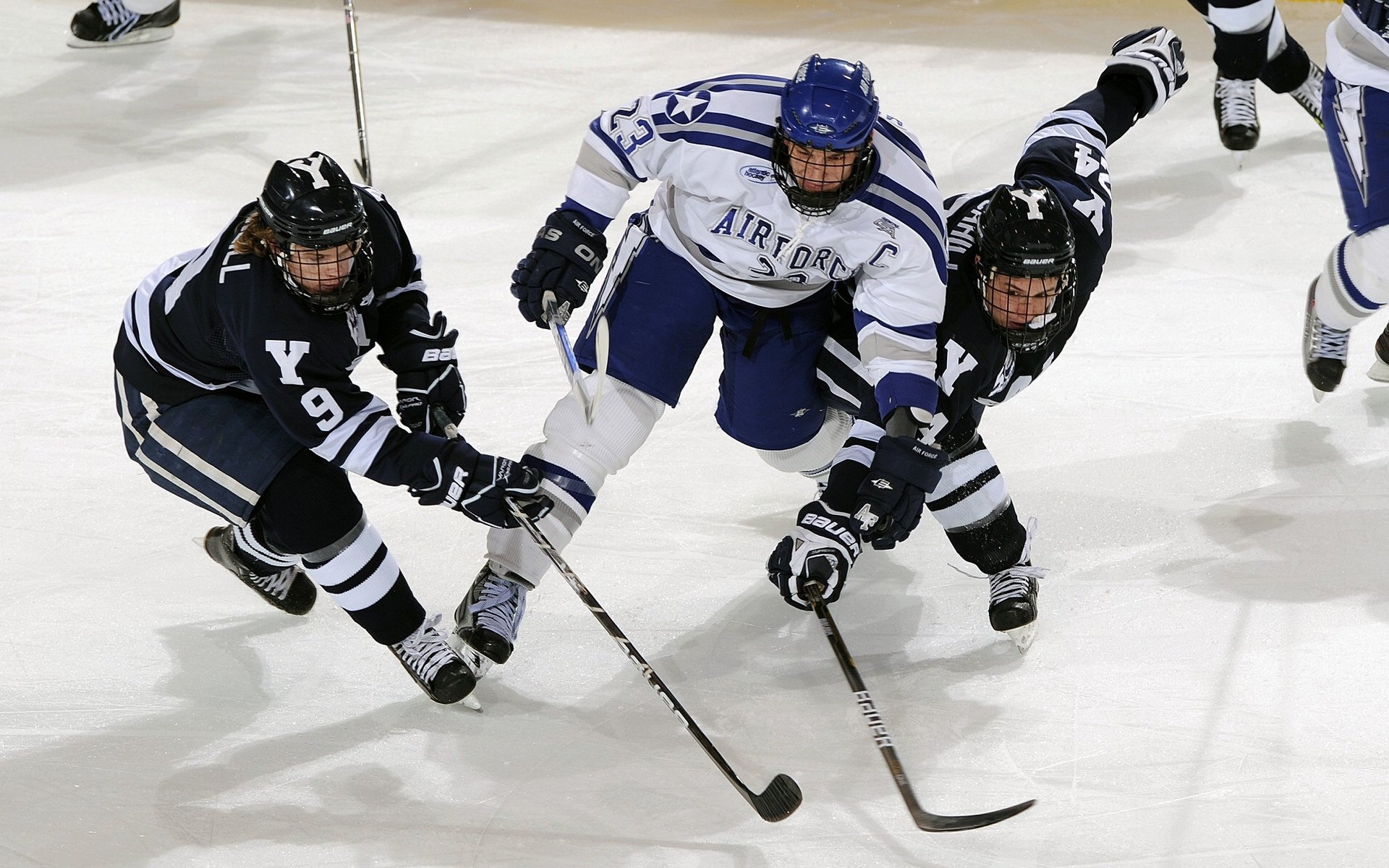 黄喜灿跨界闪耀NBA季后赛？韩国足球翻盘伊拉克的启示与想象